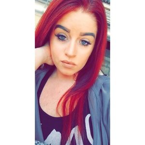 Meet your Posher, Carletta